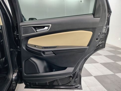 Used 2024 Ford Edge SEL w/ Convenience Package AWD/4WD image 29