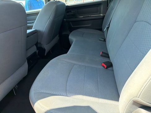 Used 2014 RAM 1500 Express AWD/4WD image 3