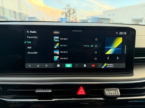 Used 2025 Kia K5 GT FWD image 22