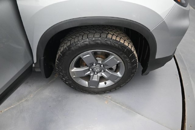 Certified 2025 Honda Ridgeline TrailSport image 34