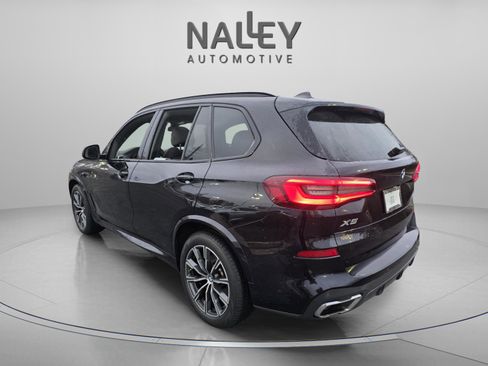 Used 2022 BMW X5 xDrive40i w/ M Sport Package image 3