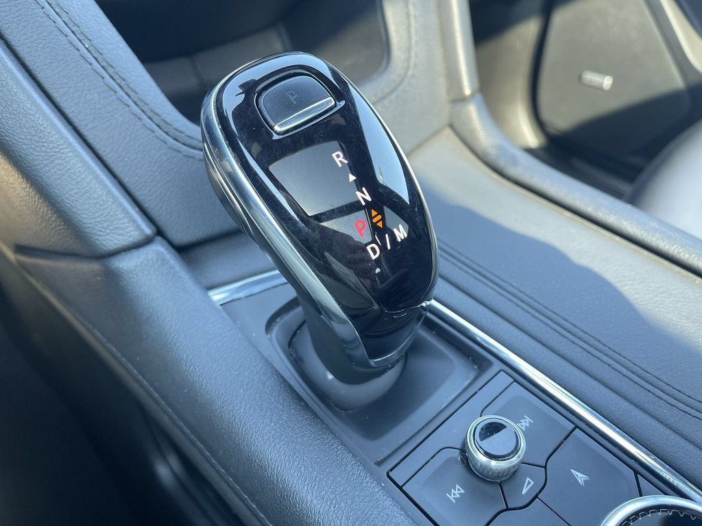 Used 2024 Cadillac XT5 Premium Luxury AWD/4WD image 35