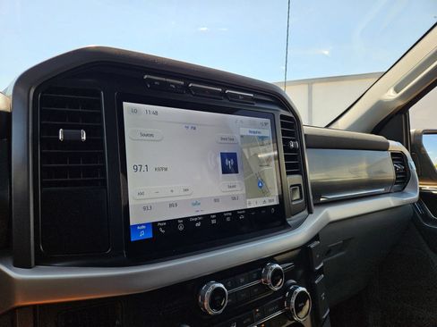 Used 2023 Ford F150 Lightning XLT AWD/4WD image 18