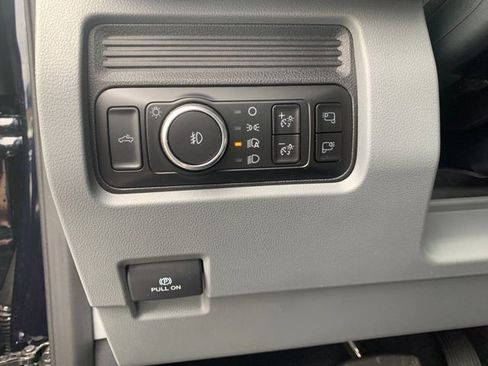 Used 2025 Ford F250 XLT w/ FX4 Off-Road Package image 23