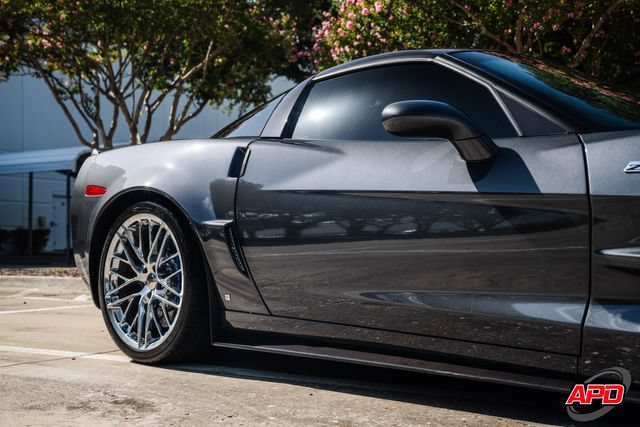 Used 2009 Chevrolet Corvette ZR1 w/ Preferred Equipment Group RWD image 32