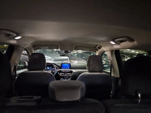 Used 2020 Ford Escape SE AWD/4WD image 16