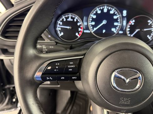 Used 2025 MAZDA MAZDA3 s FWD image 25