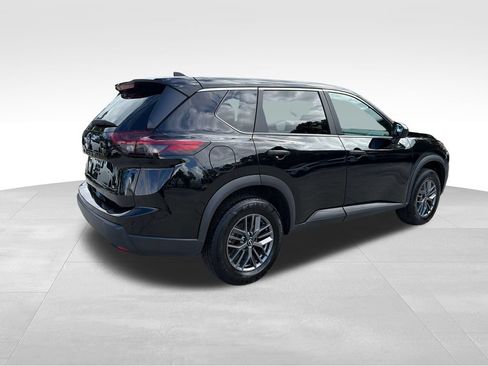 Certified 2024 Nissan Rogue S FWD image 7