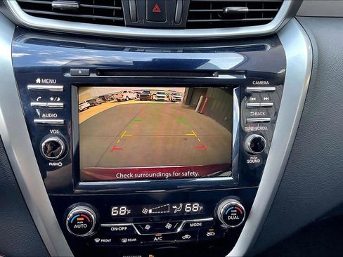 Used 2023 Nissan Murano SV FWD image 21