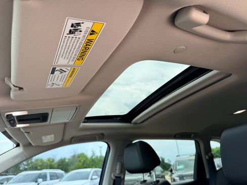 Used 2025 Honda CR-V EX-L image 21