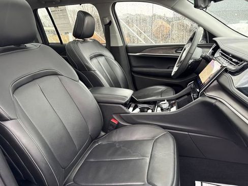 Used 2022 Jeep Grand Cherokee Limited 4xe w/ Luxury Tech Group II image 10