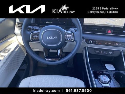 New 2026 Kia Carnival SX FWD image 13