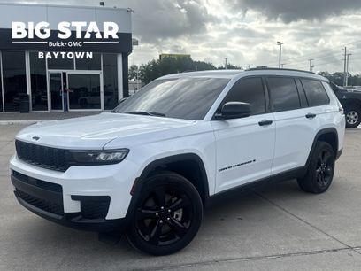 Used 2025 Jeep Grand Cherokee L Laredo