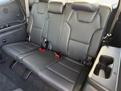 New 2025 Kia Telluride SX w/ SX Captain's Chair Package image 16