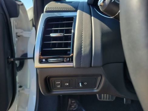 Used 2024 Jaguar F-TYPE R-Dynamic image 15