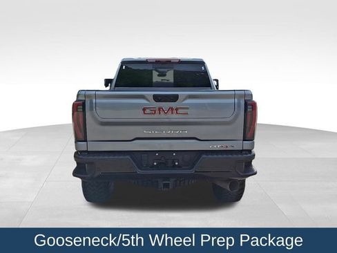 Used 2025 GMC Sierra 2500 AT4X AWD/4WD image 6
