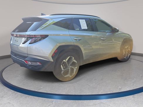 Used 2023 Hyundai Tucson SEL w/ Convenience Package AWD/4WD image 5