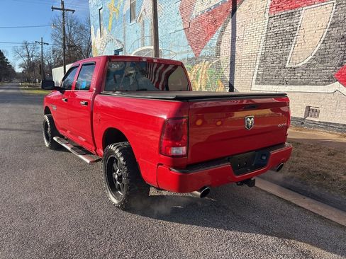 Used 2017 RAM 1500 Express image 4