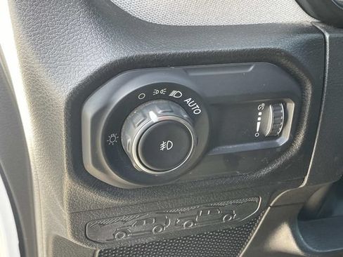 Used 2024 Jeep Wrangler Unlimited Sport AWD/4WD image 18