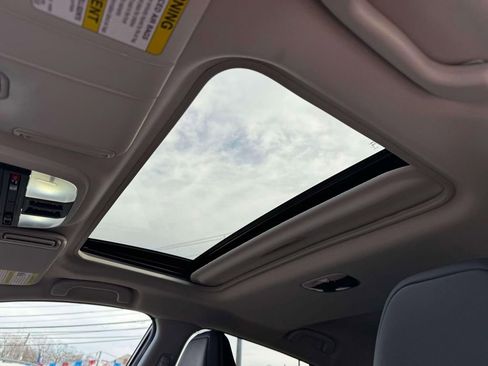 Certified 2024 Subaru Crosstrek 2.5i Limited w/ Crosstrek Mirror Package image 18