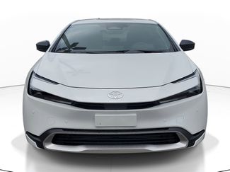 New 2026 Toyota Prius Plug-In Hybrid FWD video 2