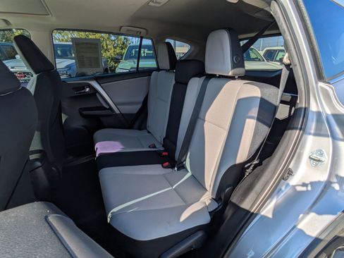 Used 2017 Toyota RAV4 XLE image 26