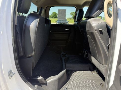 Used 2019 RAM 3500 Tradesman w/ Chrome Appearance Group AWD/4WD image 26