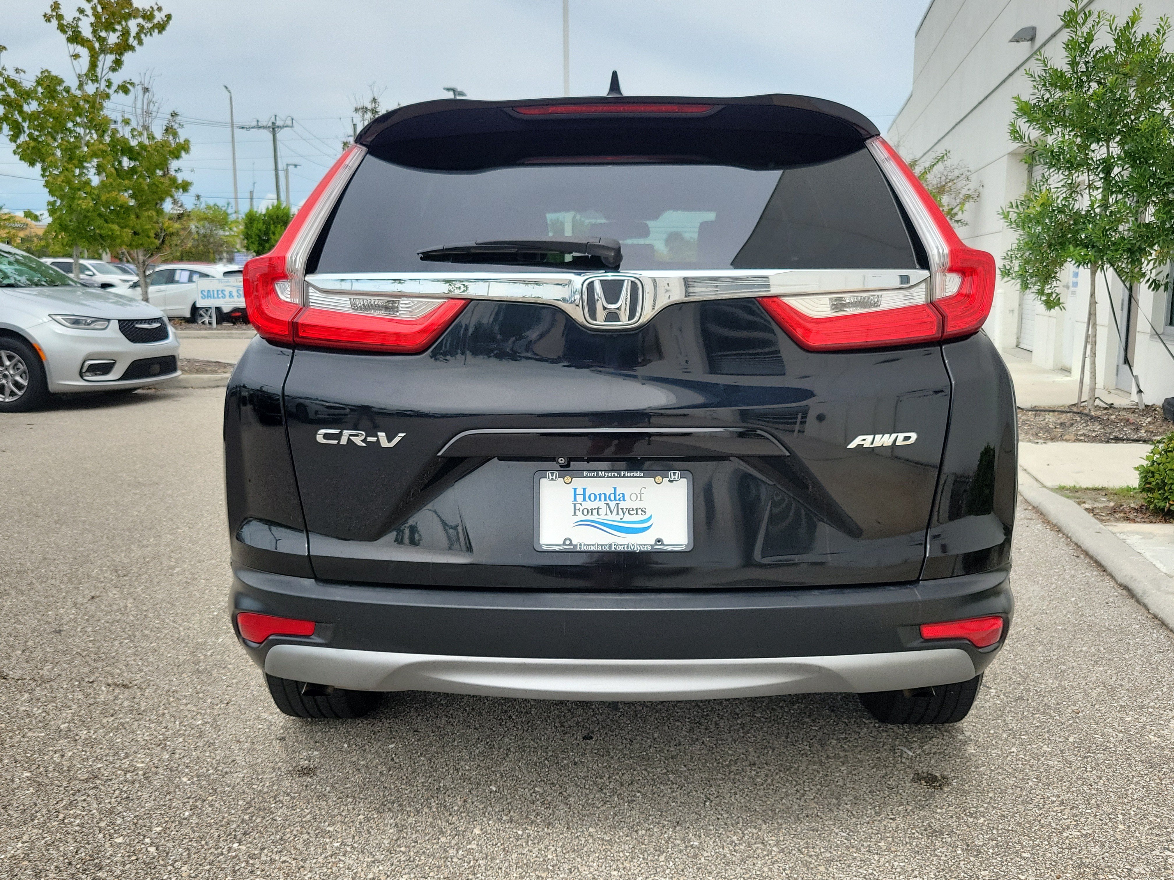 Used 2017 Honda CR-V EX-L image 5