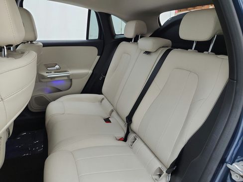 Used 2021 Mercedes-Benz GLA 250 image 15