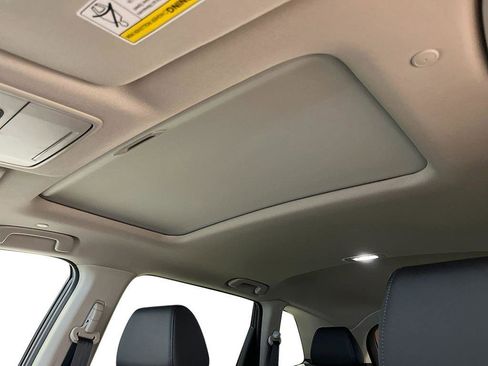 New 2026 Honda CR-V EX-L image 21