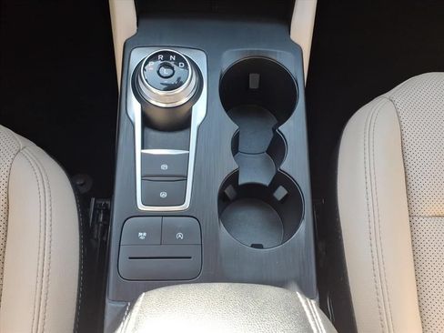 Used 2022 Ford Escape SEL FWD image 26