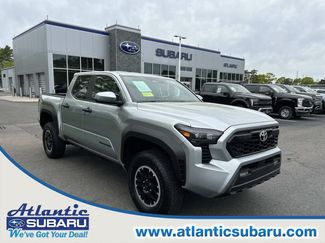 Used 2025 Toyota Tacoma TRD Off-Road AWD/4WD video 1