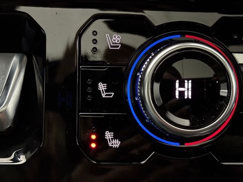 New 2026 GMC Sierra 1500 Denali w/ Denali Reserve Package image 5