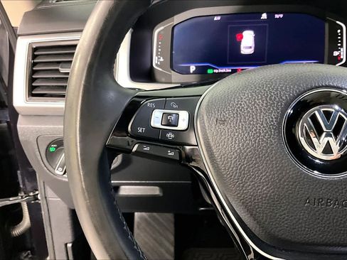 Used 2019 Volkswagen Atlas SEL Premium image 23