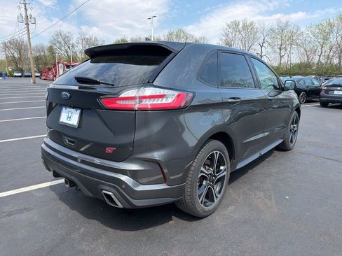 Used 2019 Ford Edge ST w/ Convenience Package AWD/4WD image 5