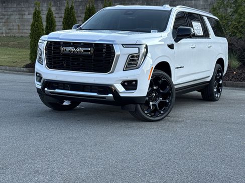 New 2026 GMC Yukon XL Denali w/ Denali Reserve Package image 5