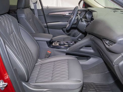 Used 2023 Buick Envision Avenir AWD/4WD image 15