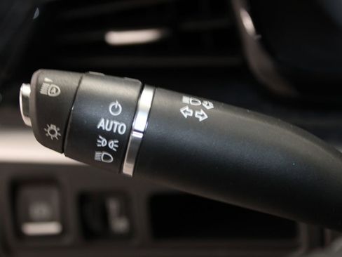 Used 2024 Cadillac XT5 Premium Luxury image 36