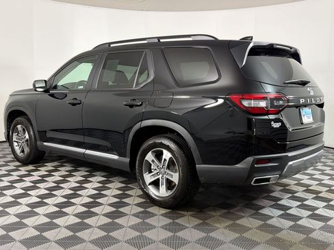 Used 2026 Honda Pilot EX-L image 2