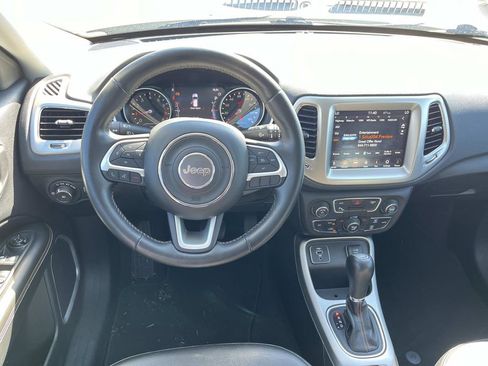 Used 2019 Jeep Compass Latitude w/ Popular Equipment Group image 12