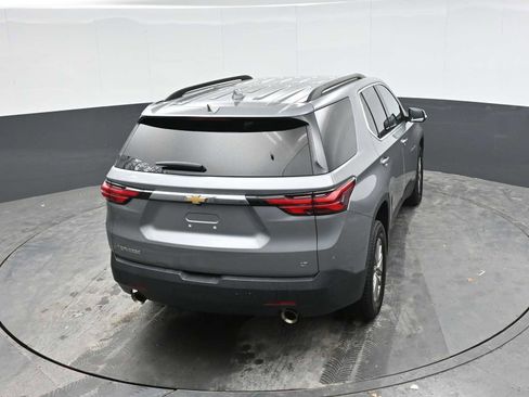 Used 2023 Chevrolet Traverse LT FWD image 43