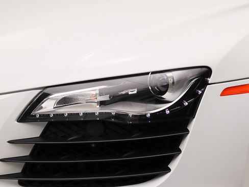 Used 2009 Audi R8 V8 AWD/4WD image 9