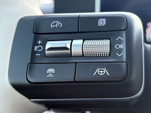 New 2026 Hyundai Santa Fe SE image 15