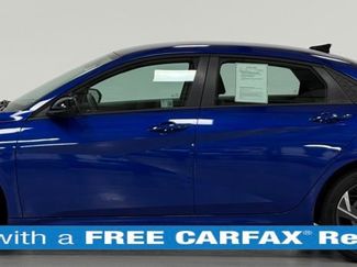 Used 2025 Hyundai Elantra Sport video 2