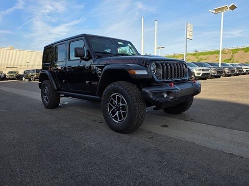 New 2025 Jeep Wrangler Unlimited Rubicon w/ Technology Group image 9
