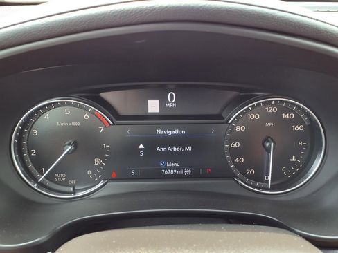 Used 2020 Cadillac XT4 Sport w/ Cold Weather Package AWD/4WD image 19