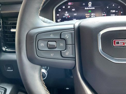 Used 2024 GMC Sierra 3500 AT4 w/ AT4 Premium Plus Package AWD/4WD image 10