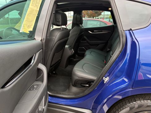 Used 2022 Maserati Levante GT image 31