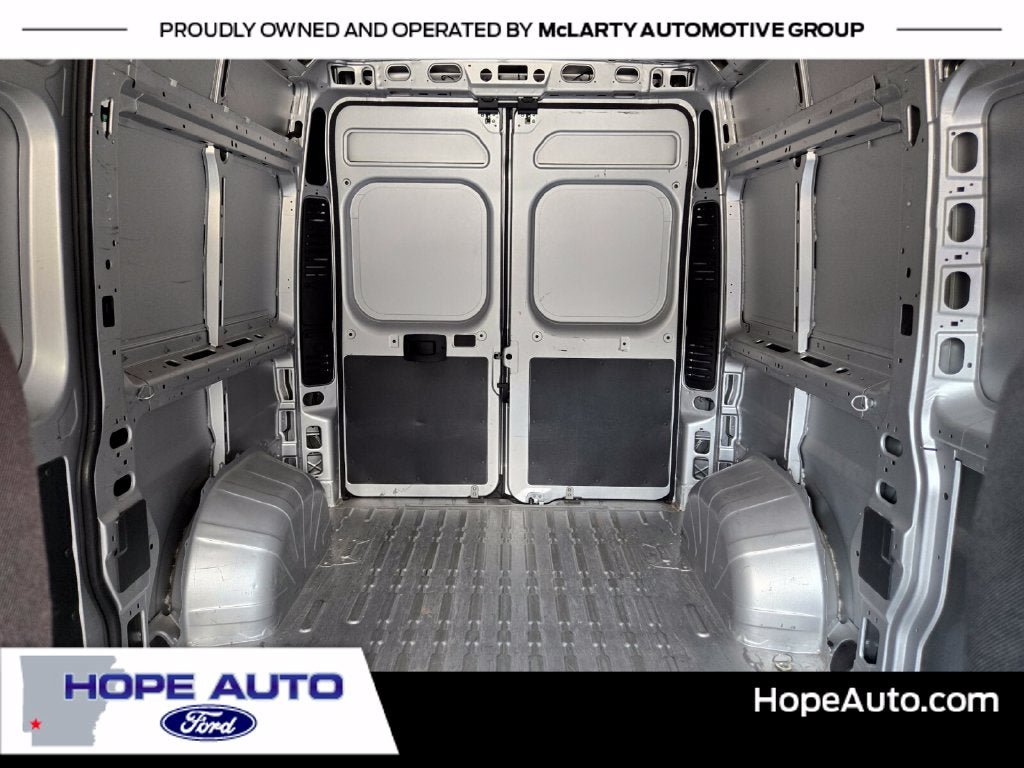 Used 2021 RAM ProMaster 2500 w/ Interior LED Lighting Group FWD image 11