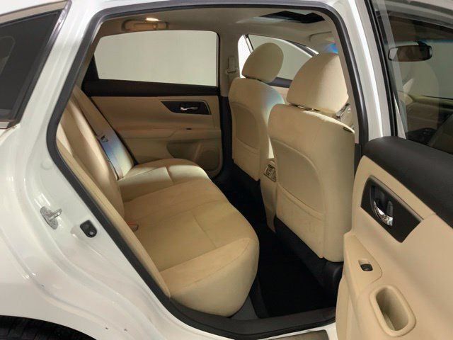 Used 2015 Nissan Altima 2.5 SV w/ Convenience Package FWD image 26
